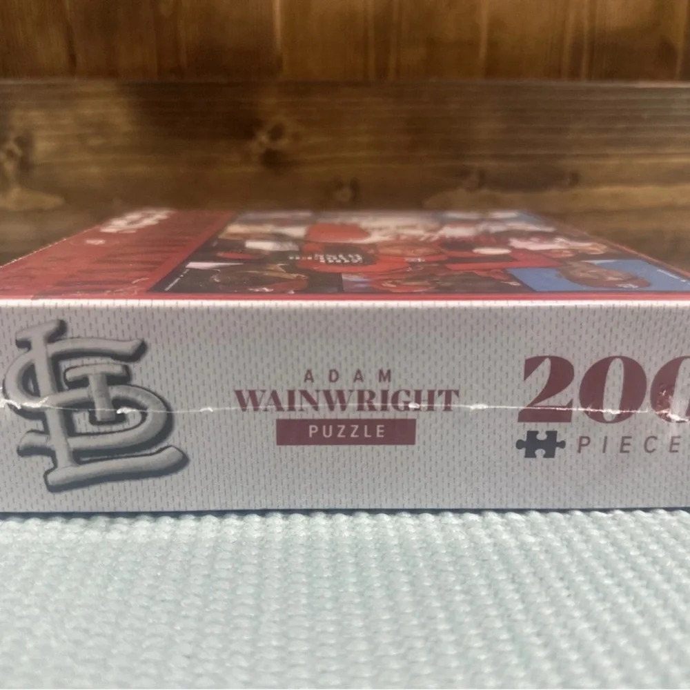 NEW Sealed MLB‎ St Louis Cardinals PUZZLE Adam Wainwright 200 Piece 200 Wins